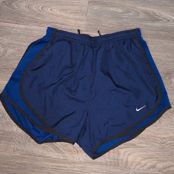 Nike Pants - Nike dry fit shorts